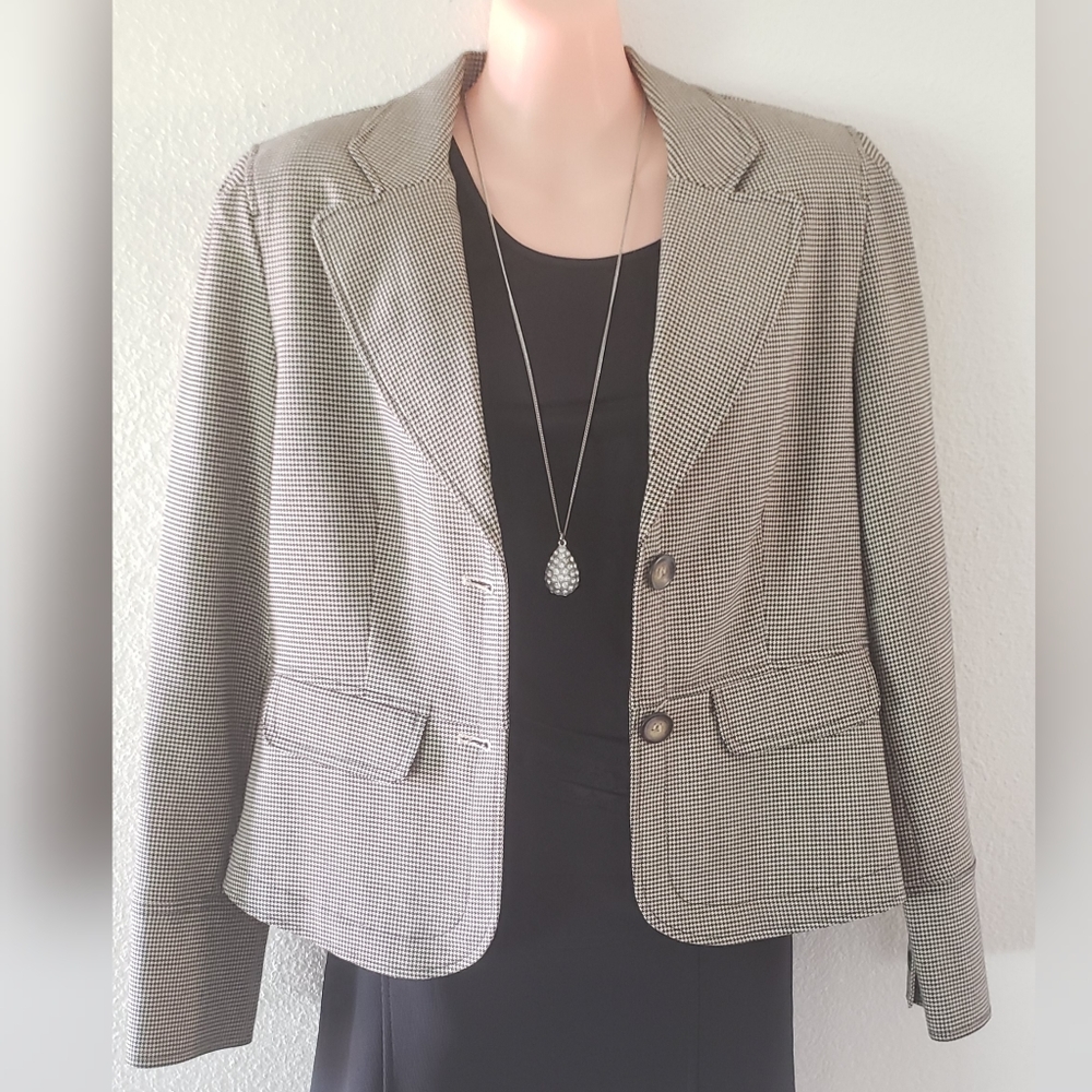 SIGNATURE BY LARRY LEVINE Button Tweed Blazer Jacket